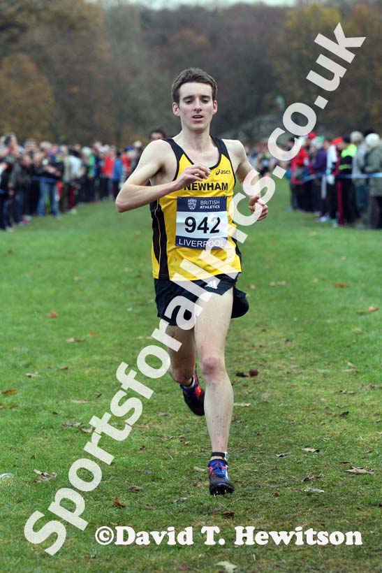 Keith Gerrard 3rd in the senior mens Liverpool Cross Challenge. David T. Hewitson/Sports for All Pics